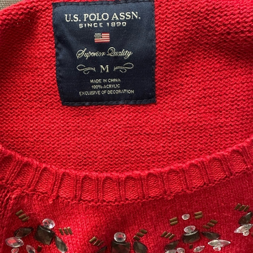 U.S. POLO ASSN.WOMEN
Red Knit Dress with Floral Embroidery size M - Picture 9 of 10
